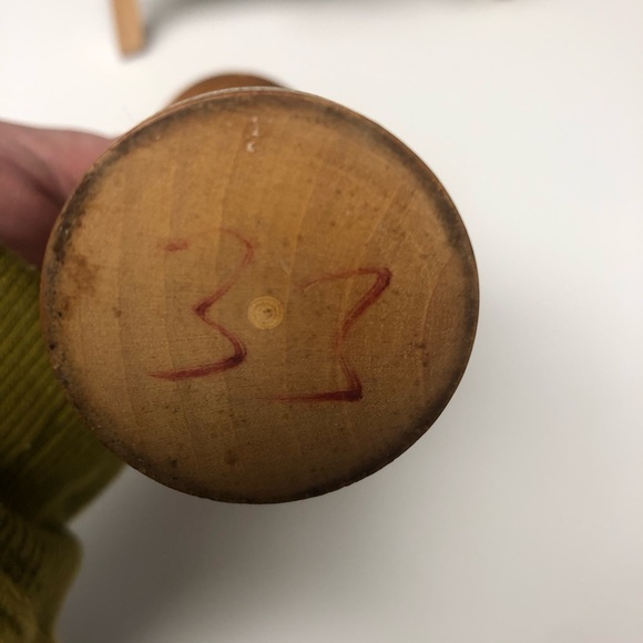 Vintage Signed Bobble Head style Kokeshi Doll 8” Tall Great Condition - Picture 7 of 7